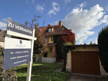 Frisch renoviert und modern – Doppelhaushälfte mit großem Garten, 99094 Erfurt, Doppelhaushälfte
