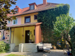 Frisch renoviert und modern - Doppelhaushälfte mit großem Garten - Unser neues Zuhause