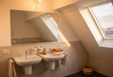Urbaner Rückzugsort mit Charakter – exklusive Dachgeschosswohnung mit Domblick - 20206 Bad II