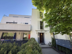 Ideal für Singels oder Paare - Moderne 2-Zimmer-Wohnung mit Charme und Komfort sucht neue Bewohner - Straßenansicht